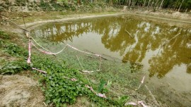 In Kaliaganj, victim family refuses to conduct last rites until it gets justice