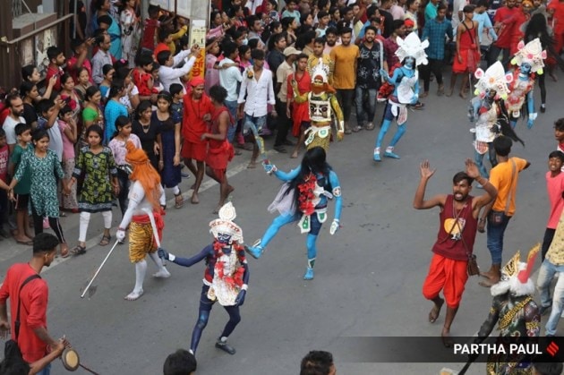 charak, gajan, charak mela, west bengal, bengali new year, hindu new year, india, indian express