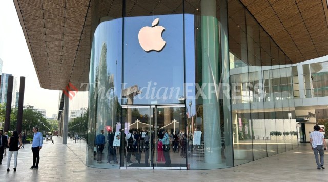 apple bkc mumbai featured express photo