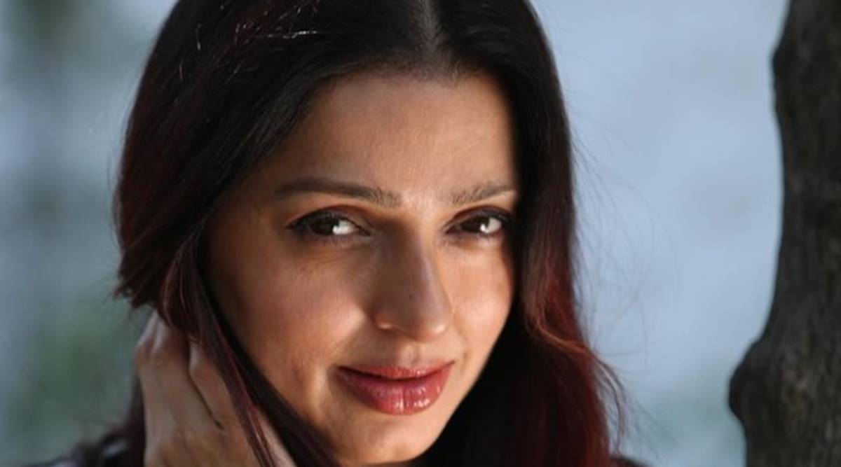 Sex Video Heroin Ka Movie Bhumika Heroin Ka Sex Video - Bhumika Chawla says if a hero is cast opposite actress half his age, she  should be 'romancing a good-looking kid': 'It's unfairâ€¦' | Bollywood News -  The Indian Express