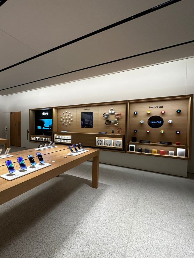 A quick peek inside the Apple Store in Delhi | The Indian Express