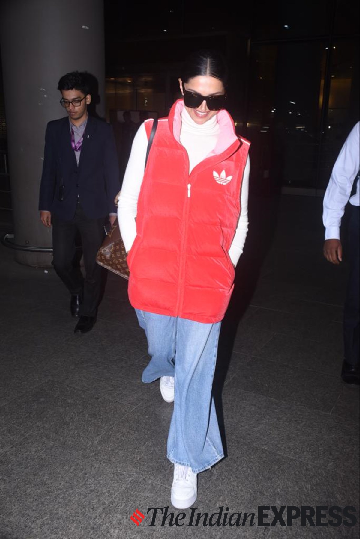 From Deepika Padukone to Shilpa Shetty, celebs make the airport their  personal runway