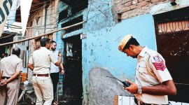 delhi police, delhi mosquito coil, delhi suffocation death, delhi deaths, mosquito repellant deaths, indian express