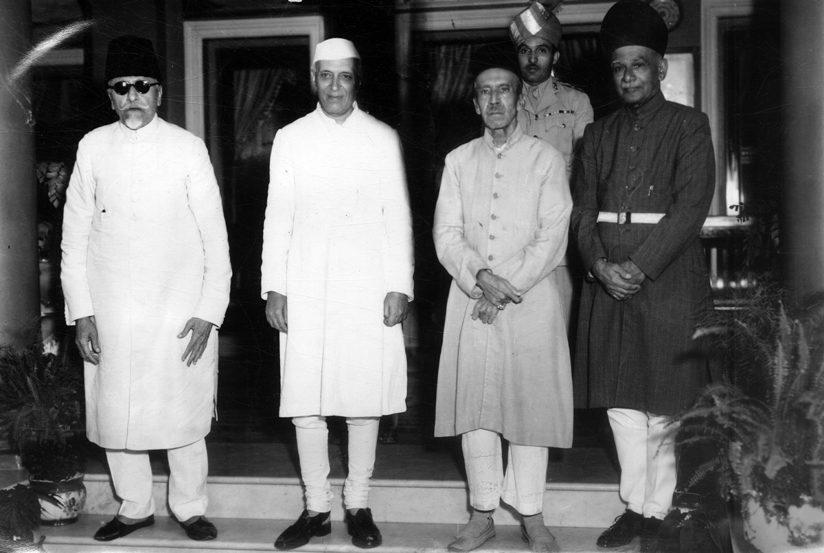 Mir Osman Ali Khan (second from right), seventh Nizam of Hyderabad, with Maulana Abul Kalam Azad and Jawaharlal Nehru