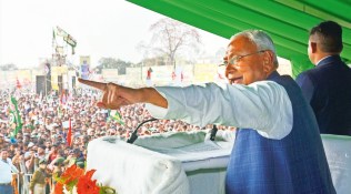 Patna, Nitish Kumar, lalan singh, Rajiv Ranjan Singh, JD (U) Bihar, RJD, Congress, Hindustani Awam Morcha (Secular), CPI, CPI (Marxist) and CPI (ML-Liberation), Indian Express, India news, current affairs