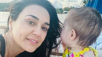 414px x 230px - Preity Zinta says her children are 'not a part of a package deal' after  stranger 'plants big wet kiss next' to her daughter's mouth, Priyanka  Chopra endorses her statement | Bollywood News -