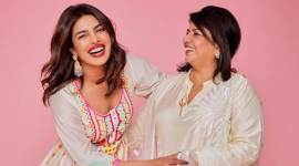 priyanka chopra with her mother madhu