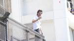 shah rukh khan wishes eid to fans from mannat