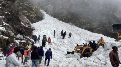 Sikkim Avalanche Today Live Updates: sikkim Nathu la avalanche
