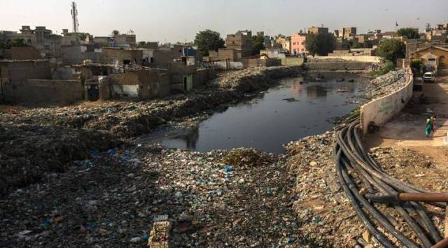 Delhi water bodies, encroachment of water bodies, Census shows, delhi water crisis, indian express, indian express news