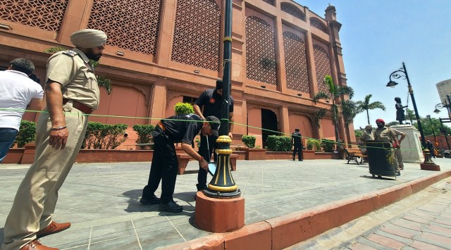 1 hurt in explosion on heritage street near Golden Temple