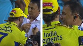 Indian cricket legend Sunil Gavaskar chased down the pack of players and asked CSK star Mahendra Singh Dhoni for his autograph