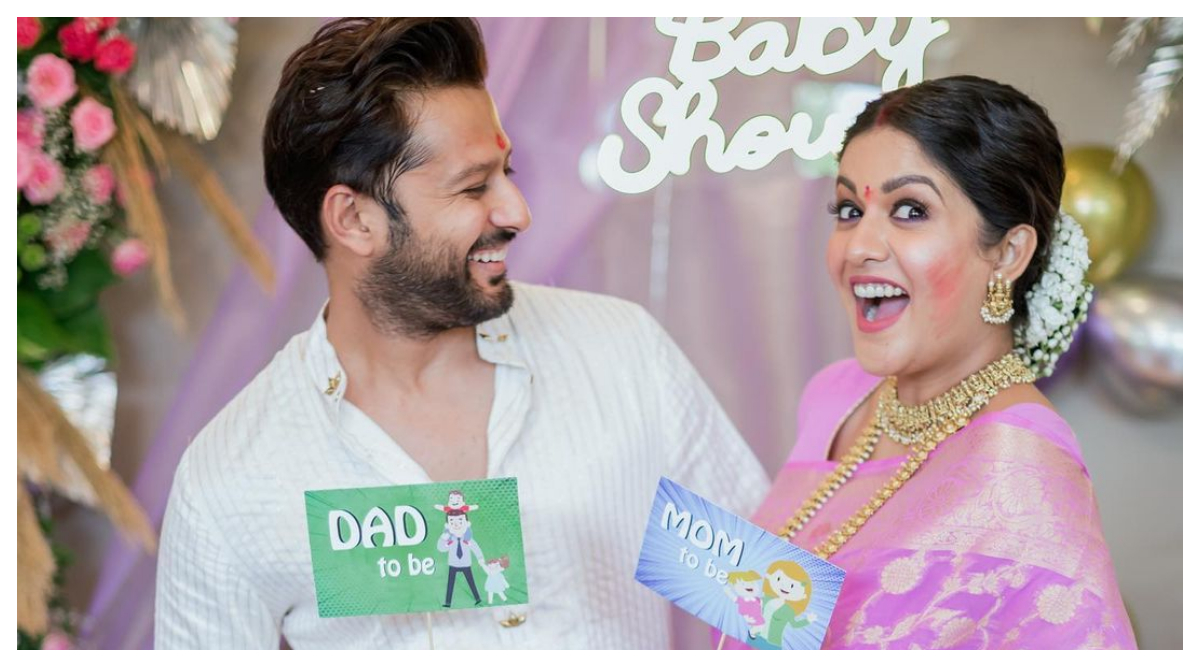 Kajol and Tanushree Dutta attend Ishita Dutta's baby shower, see ...