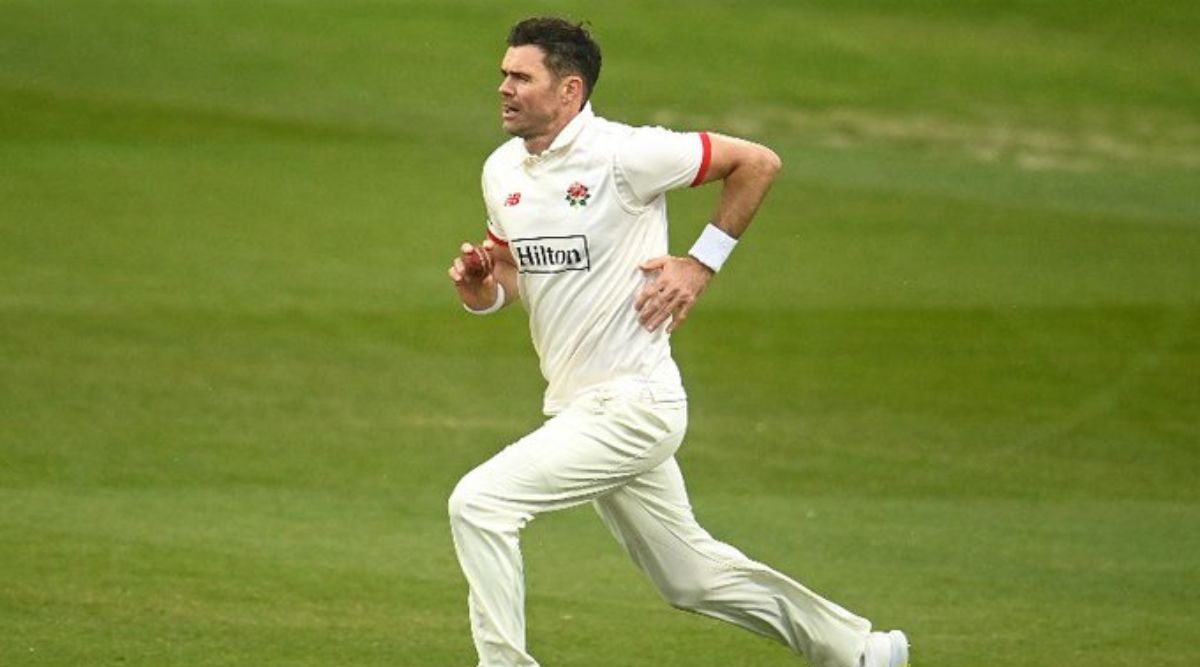 james anderson bowling action