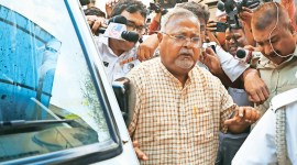 Partha Chatterjee, DYFI, Trinamool Congress, Protest in Behala, Bengal School Service Commission (WBSSC) recruitment scam, West Bengal, Kolkata, Indian Express, current affairs