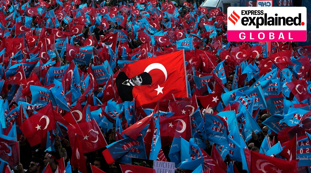 Supporters wave Turkish and CHP party flags during an election campaign rally of the leader and Nation Alliance's presidential candidate Kemal Kilicdaroglu, in Istanbul, Turkey, Saturday, May 6, 2023.