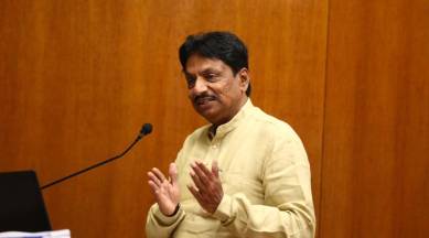 Rusikesh Patel, Government of Gujarat, Indian Express