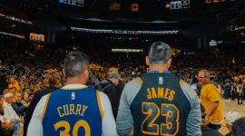 Stephen Curry vs LeBron James