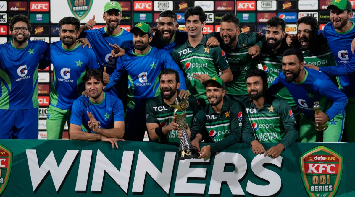consolation-win-for-new-zealand-against-pakistan-in-fifth-odi