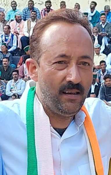 Vineet Sharma (Vinay)