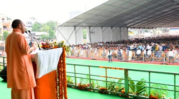 CM Yogi Adityanath, UP CM on appeasement politics, UP Urban local body polls, Moradabad, Varanasi, Pratapgarh, Jaunpur, Yogi Adityanath, BJP's nagar vikas sankalp patra, voter outreach in UP, indian express, indian express news