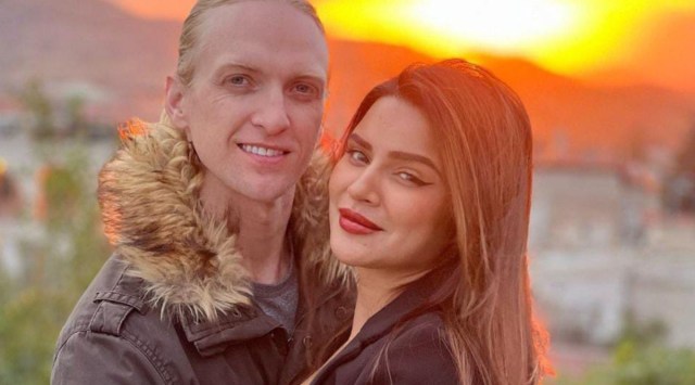 Aashka Goradia and Brent Goble tied the knot in 2017.