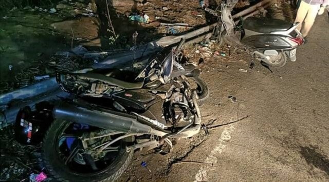 road accident on Katraj Kondhwa Road, road accident in Pune, Two wheeler accidents in Pune, Couple dies, pune accident news, indian express, indian express news