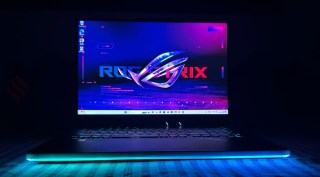 ROG Strix Scar 18