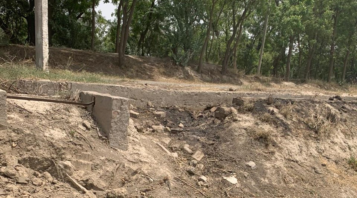 In Mansa, five villages connected to canal, but do not get a drop to