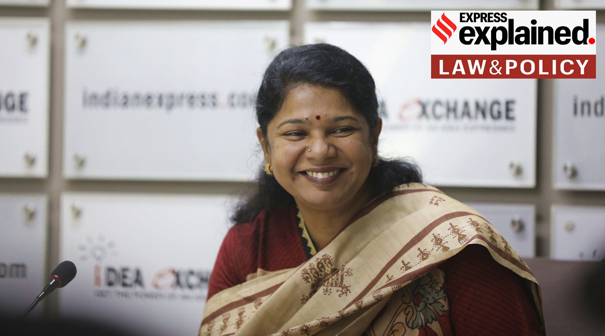 Muthuvel Karunanidhi Kanimozhi during Idea Exchange at Indian Express Noida Office in 2017.