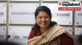 Muthuvel Karunanidhi Kanimozhi during Idea Exchange at Indian Express Noida Office in 2017.