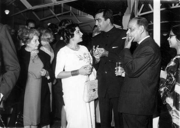 Indian actors Sunil Dutt and Nargis in an interesting argument during the 1964 Cannes Film Festival. By their side, keenly listening, is Mr Banerjee, the Paris correspondent of Amrita Bazar Patrika of Calcutta. 