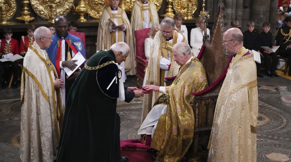 King Charles III crowned at London's Westminster Abbey | World