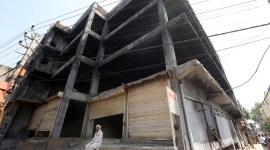 delhi massive fire at a four-storey commercial building, Mundka fire incident, Kin recount trauma, compensation amount, indian express, indian express news