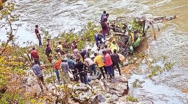 Advanced Light Helicopter (ALH) Dhruv, Jammu and Kashmir, Indian army, Dhruv choppers, Kishtwar crash, Indian Express, India news, current affairs