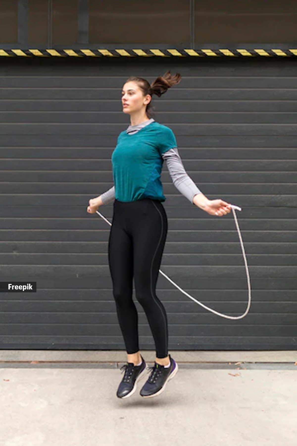 Jumping jacks jump online rope