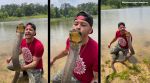kissing a cobra video