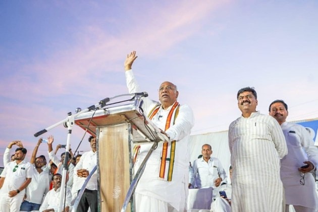 With Karnataka Assembly polls days away, Congress, BJP leaders hit ...