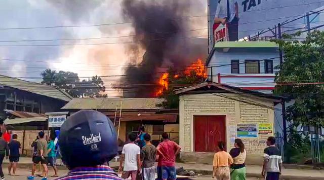 Violence breaks out in Imphal