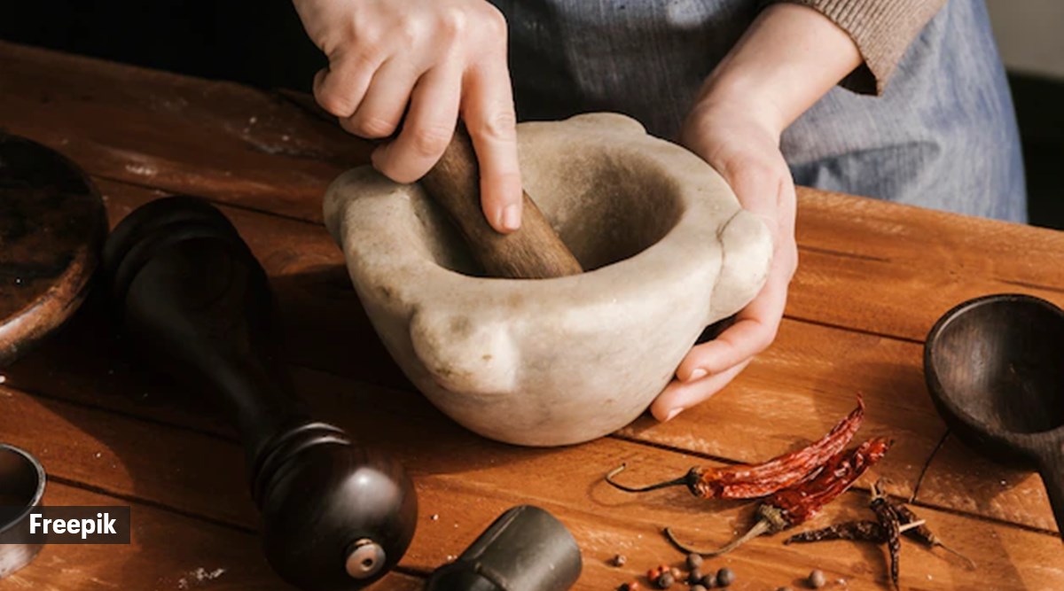 mortar and pestle