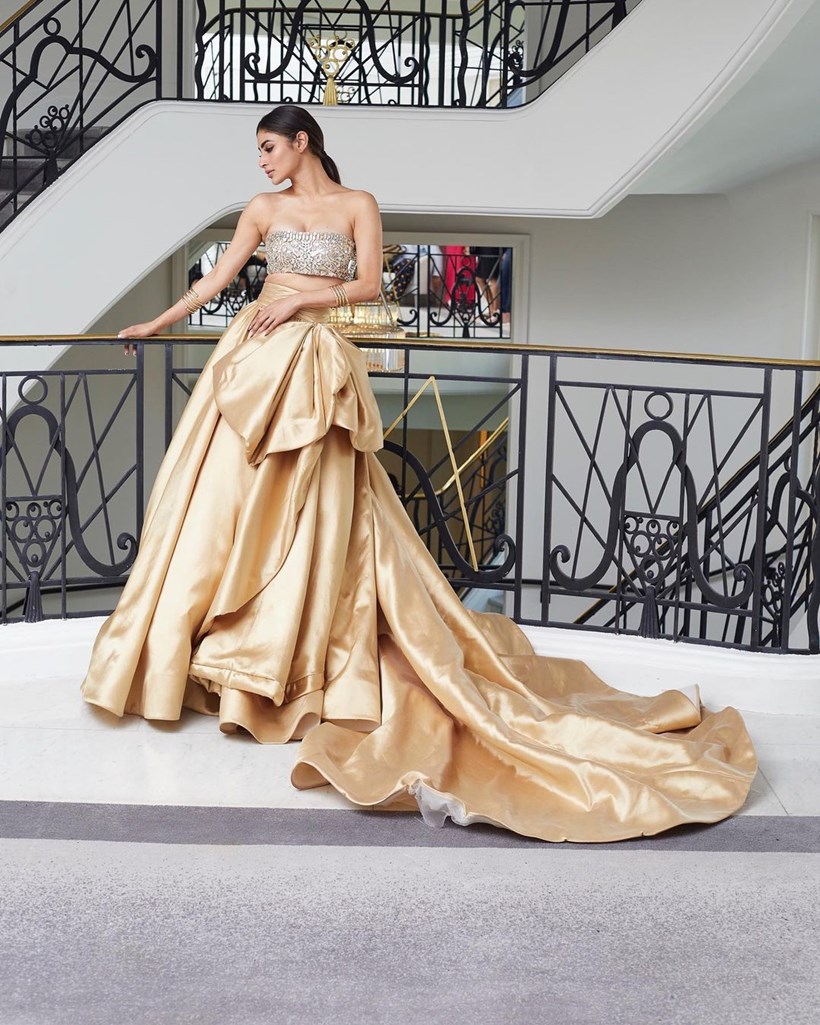 Buy Gold Satin Gown for Women Online from India's Luxury Designers 2024