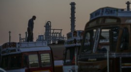 SLB oil trade Russia sanctions