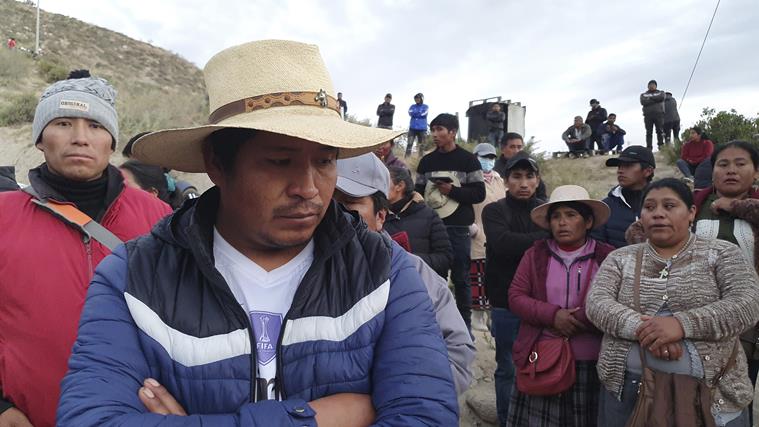 Fire in gold mine kills at least 27, Peruvian officials say | World ...