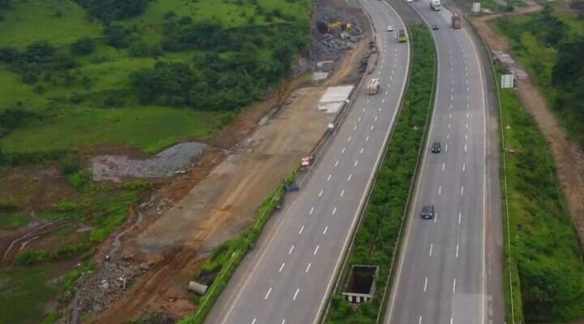 pune mumbai highway robbers