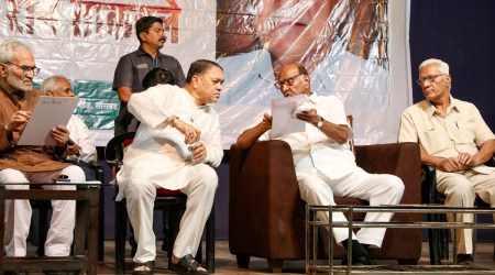 Sharad Pawar met Opp leaders in Karnataka, poll planning and strategies, Pawar's visit to Bengaluru, swearing-in ceremony of new Karnataka government, decide on future electoral strategy, indian express, indian express news