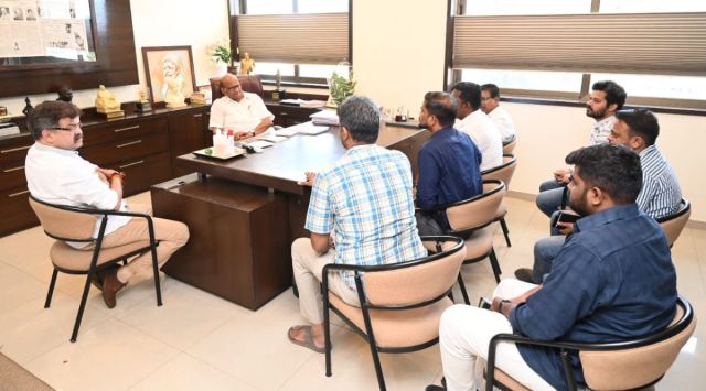 Barsu Solgaon anti-refinery agitation: Sharad Pawar meets protesters