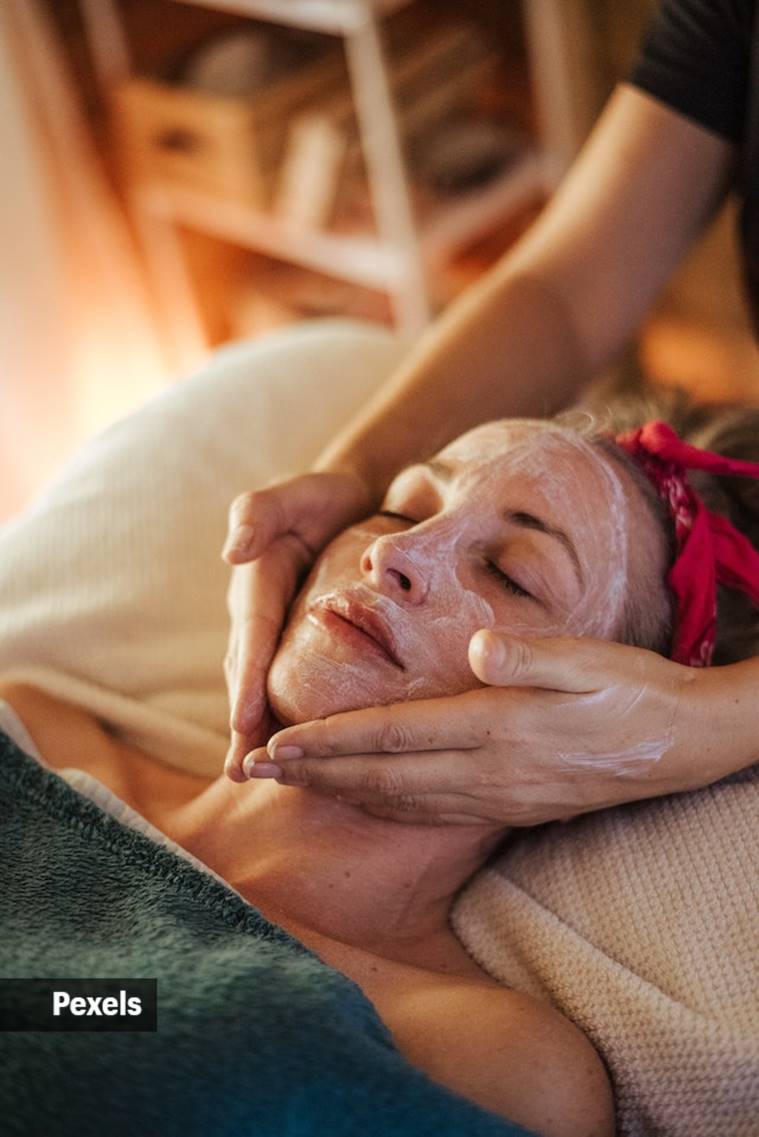 Gift your mom a spa session