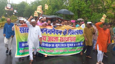 sarva seva sangh protest lucknow