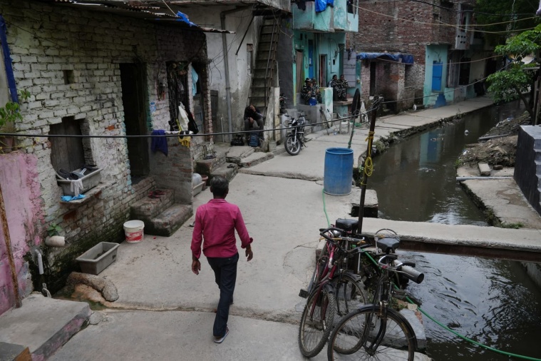 delhi murder sisters