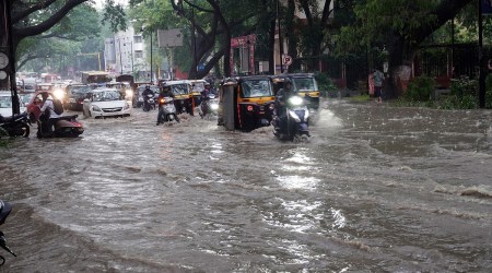 Pune Monsoon, IMD prediction on monsoon, Pune Civic body, monsoon preparations, Pune stress points, Pune Municipal Corporation, Pune drainage conditions, cleaning of nallahs, waterlogging solutions, indian express, indian express news